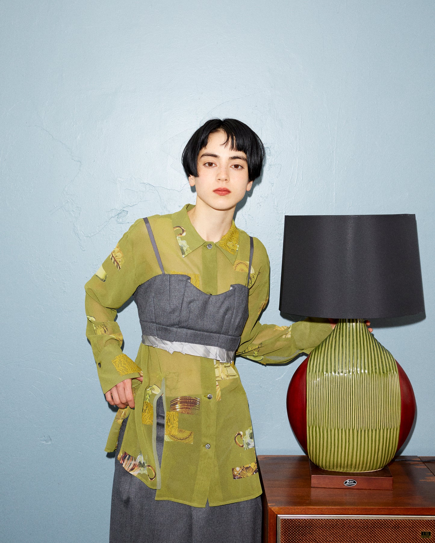 dish pattern slit blouse / green