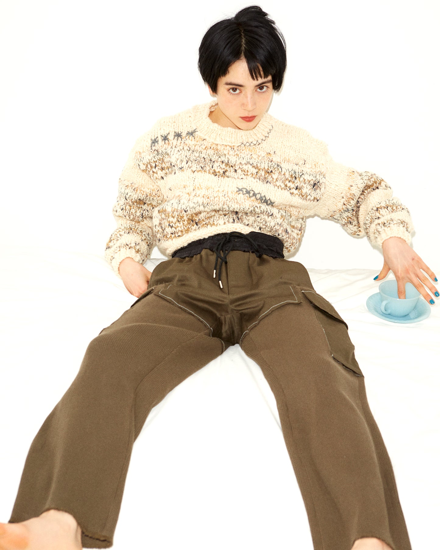 Hand wave mix yarn knit / white