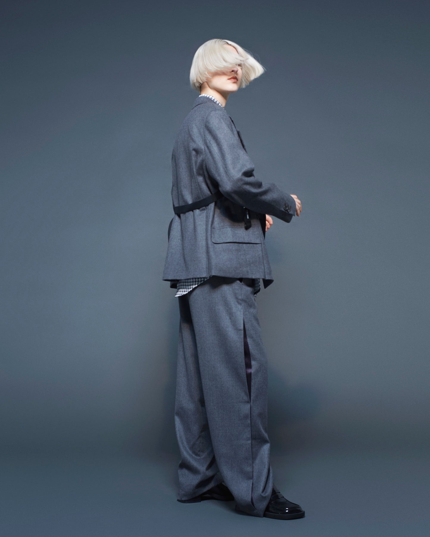side pleats relax wool pants / gray