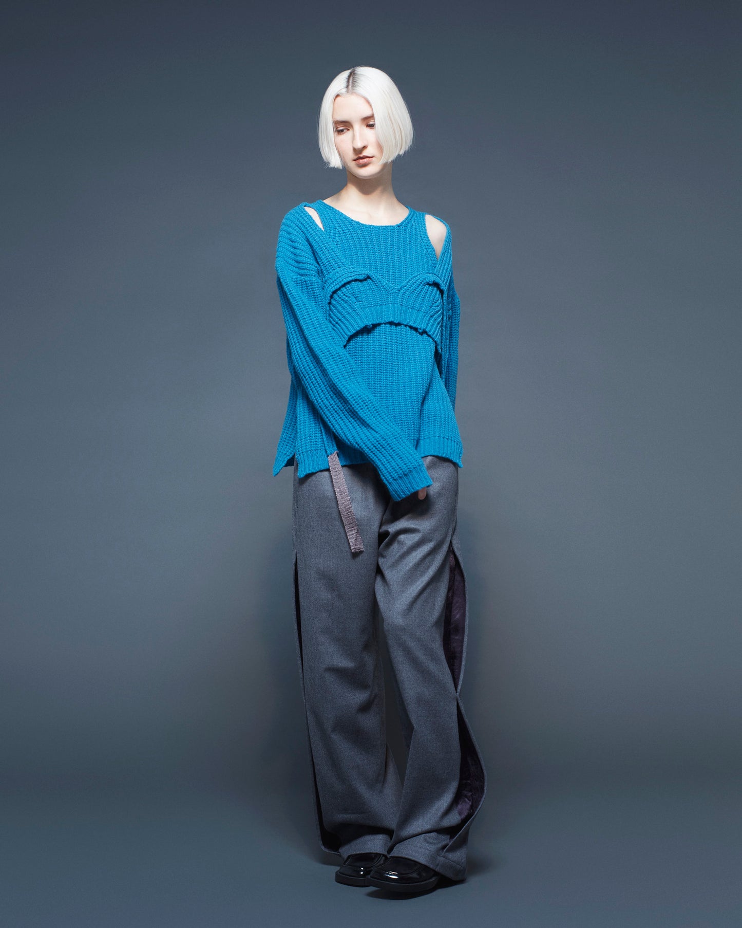 side pleats relax wool pants / gray