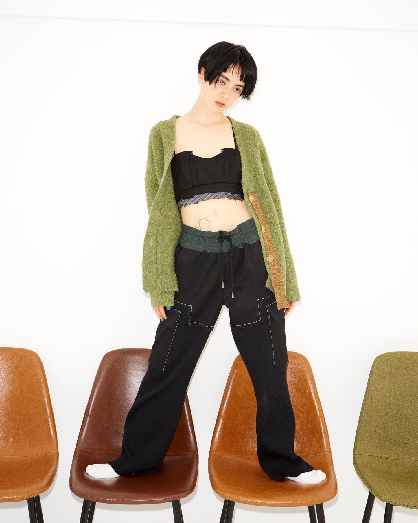 tacked wool bustier / black