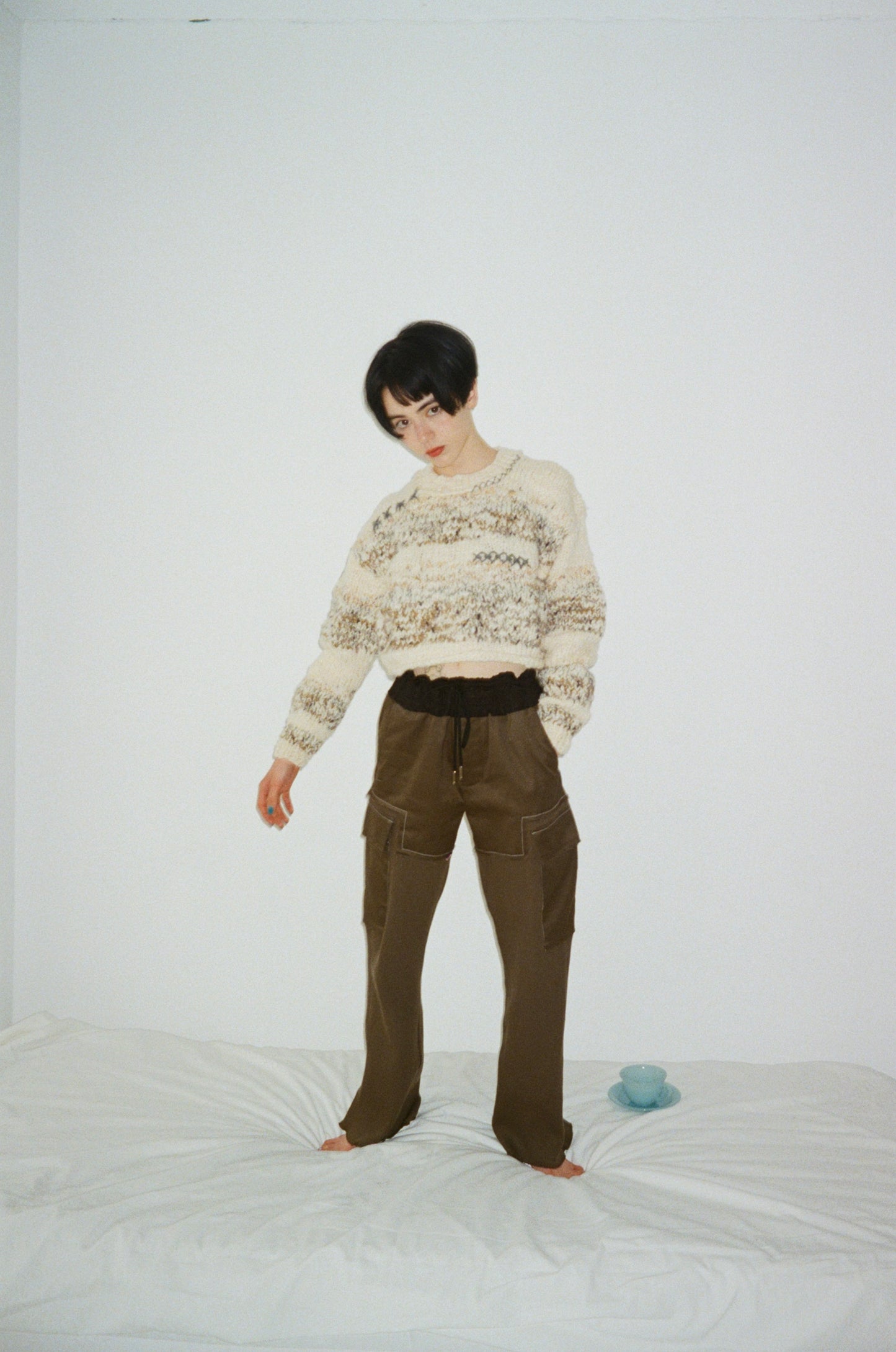 Hand wave mix yarn knit / white