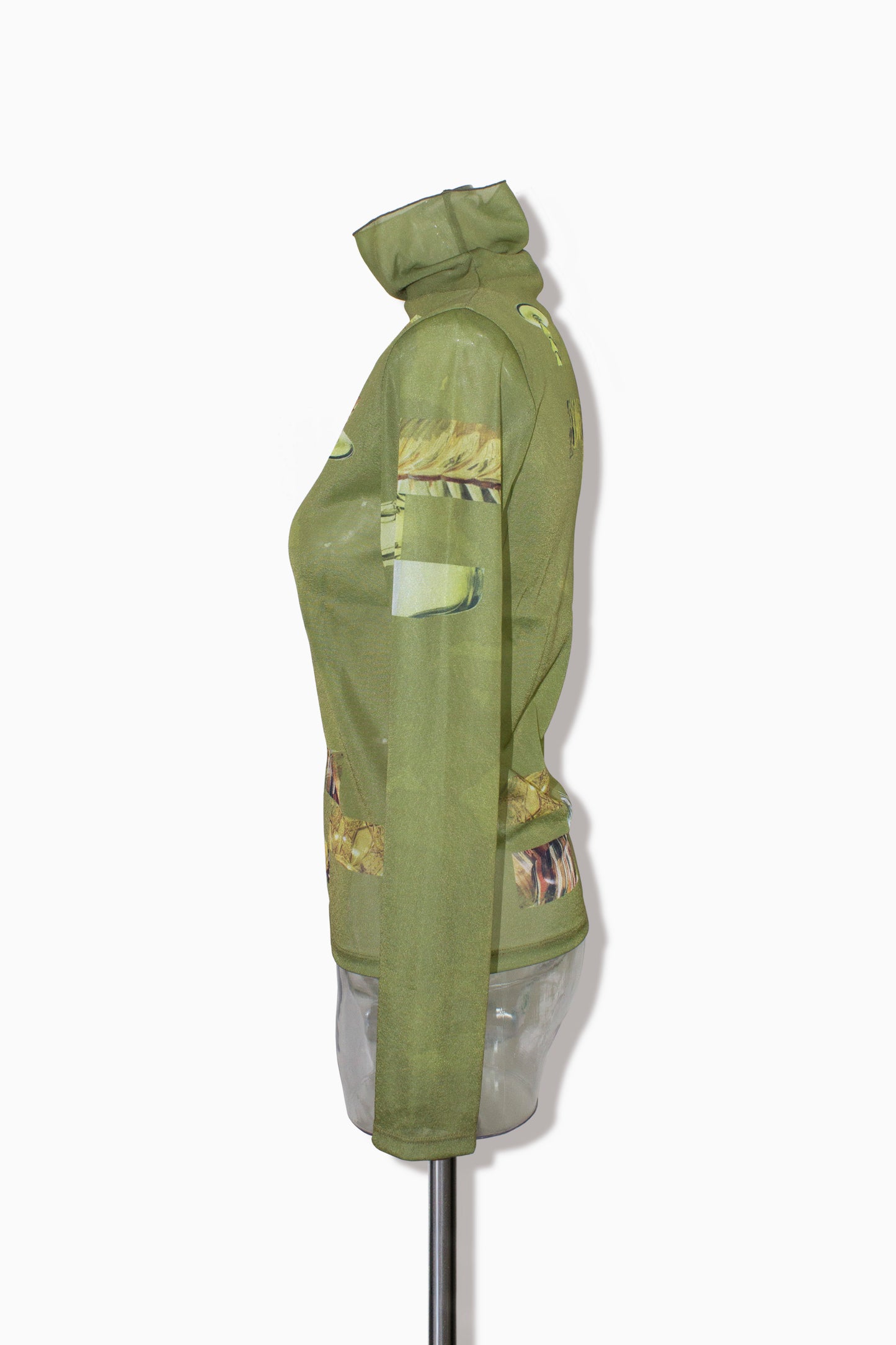 dish pattern sheer Tshirts / green