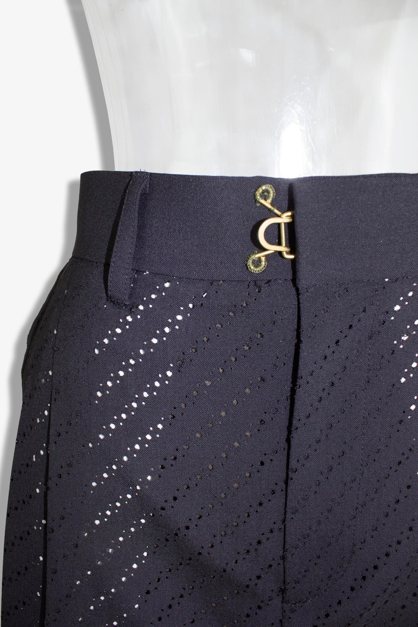 punching mesh slacks skirt /black
