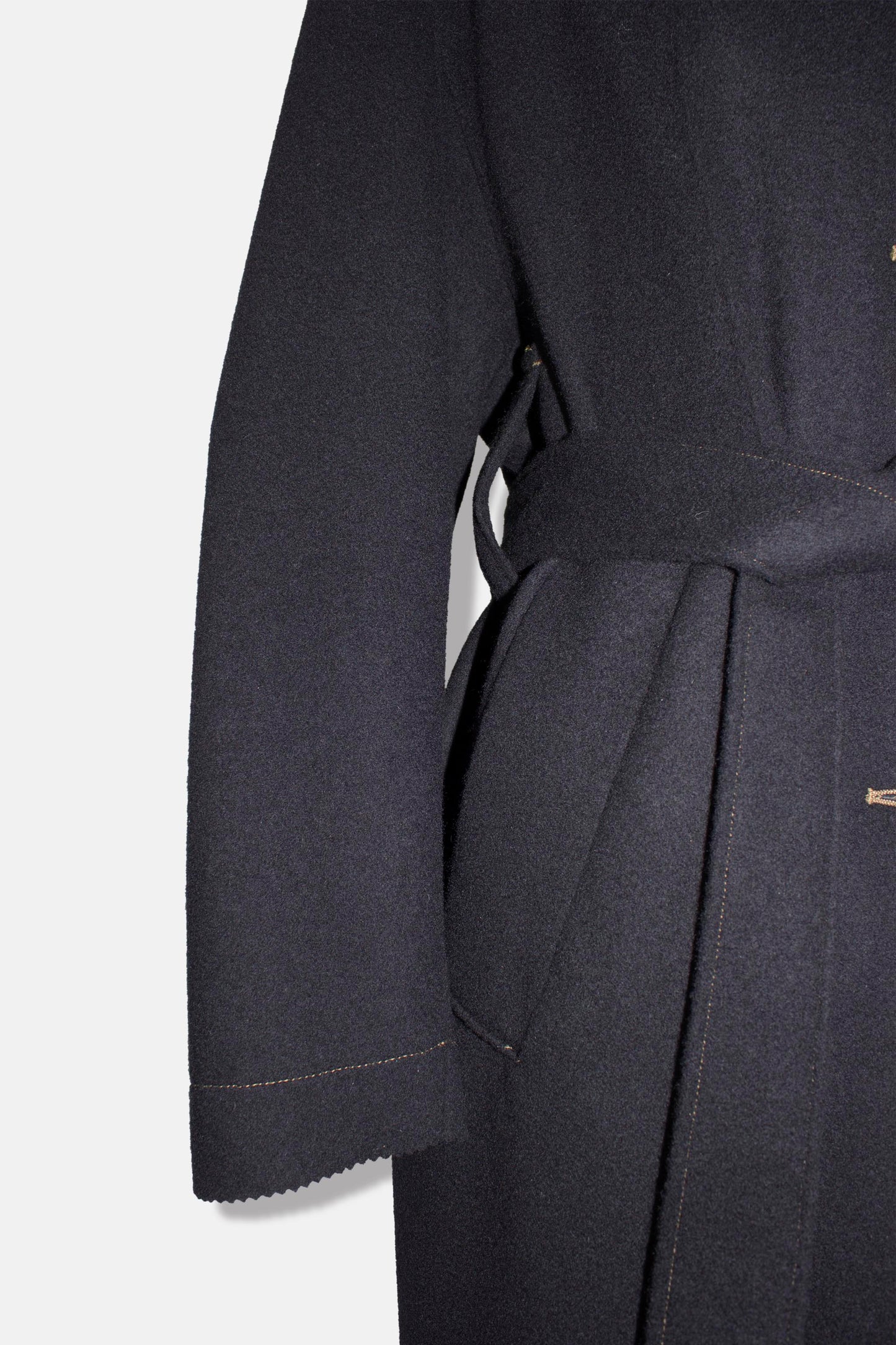 ’Alex’ wool back slit coat / black