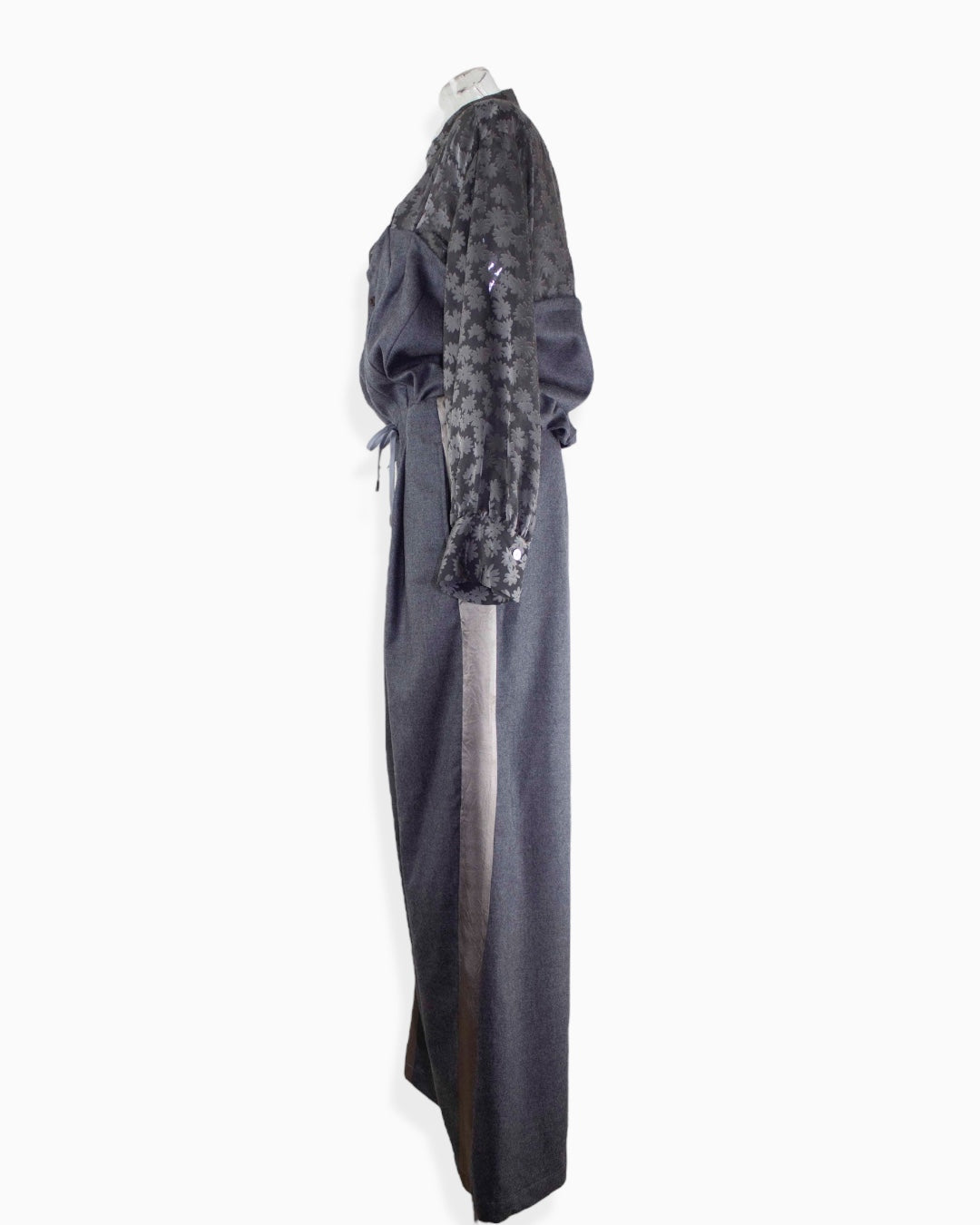 wool completed style jump suits / gray