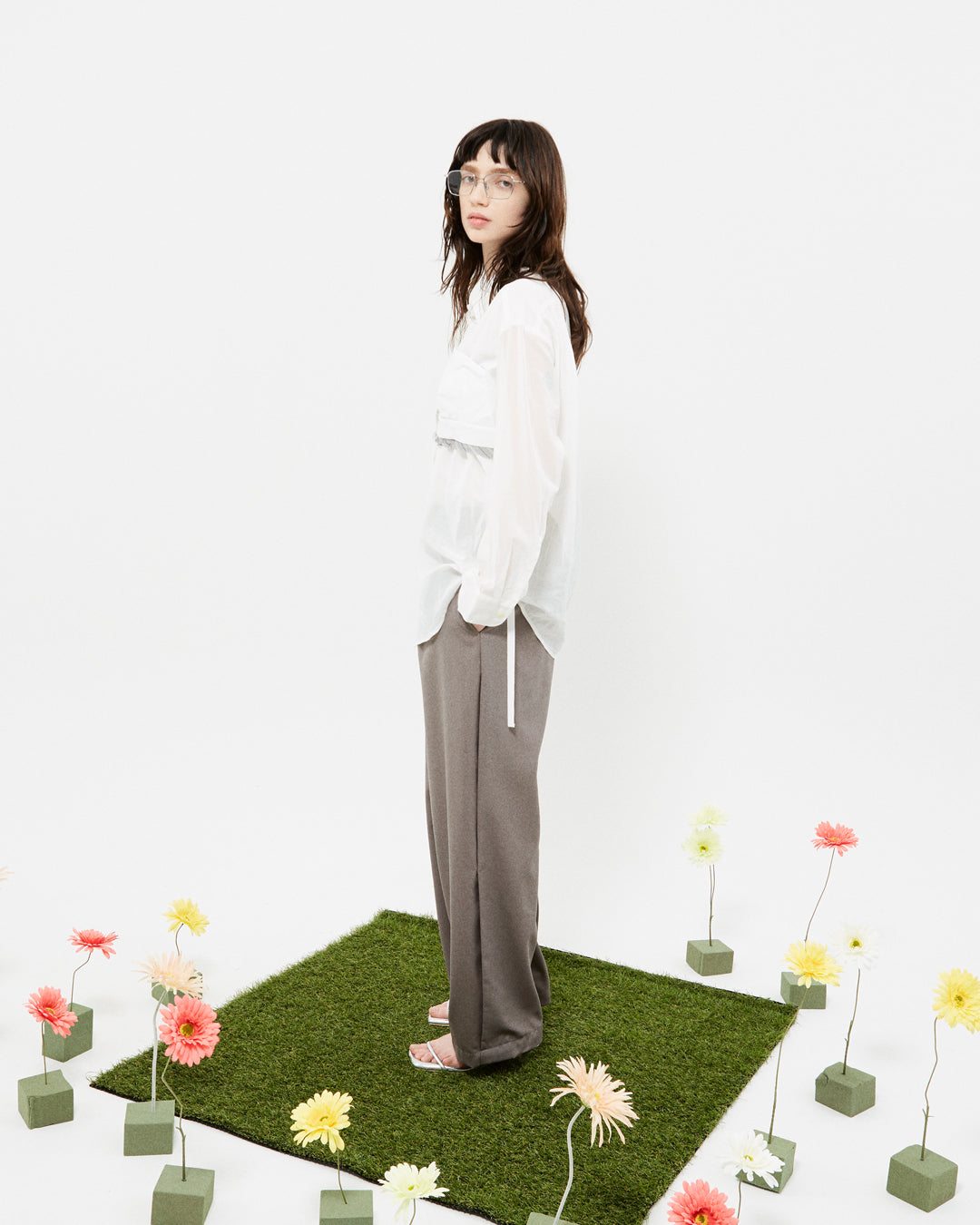 【set up item】cargo slacks pants ／ gray