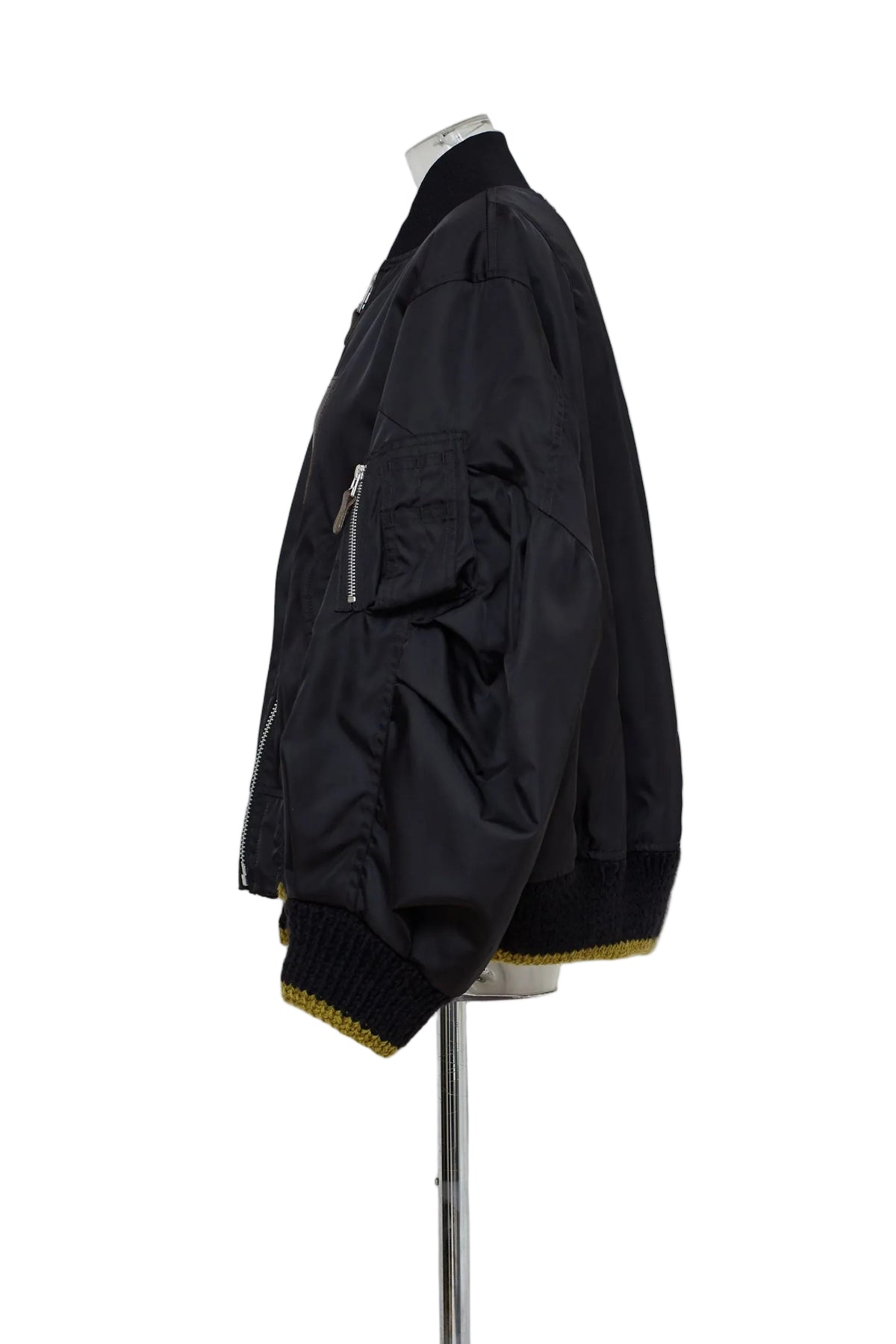 volume tuck sleeve bomber jacket / black