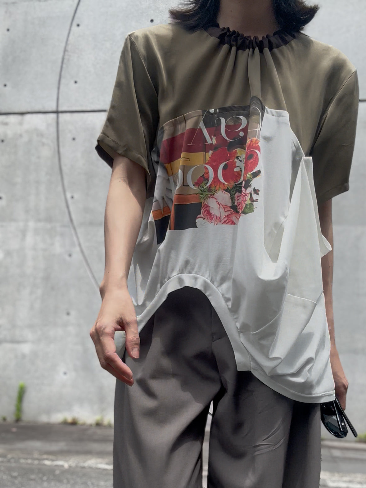docking print tee / white