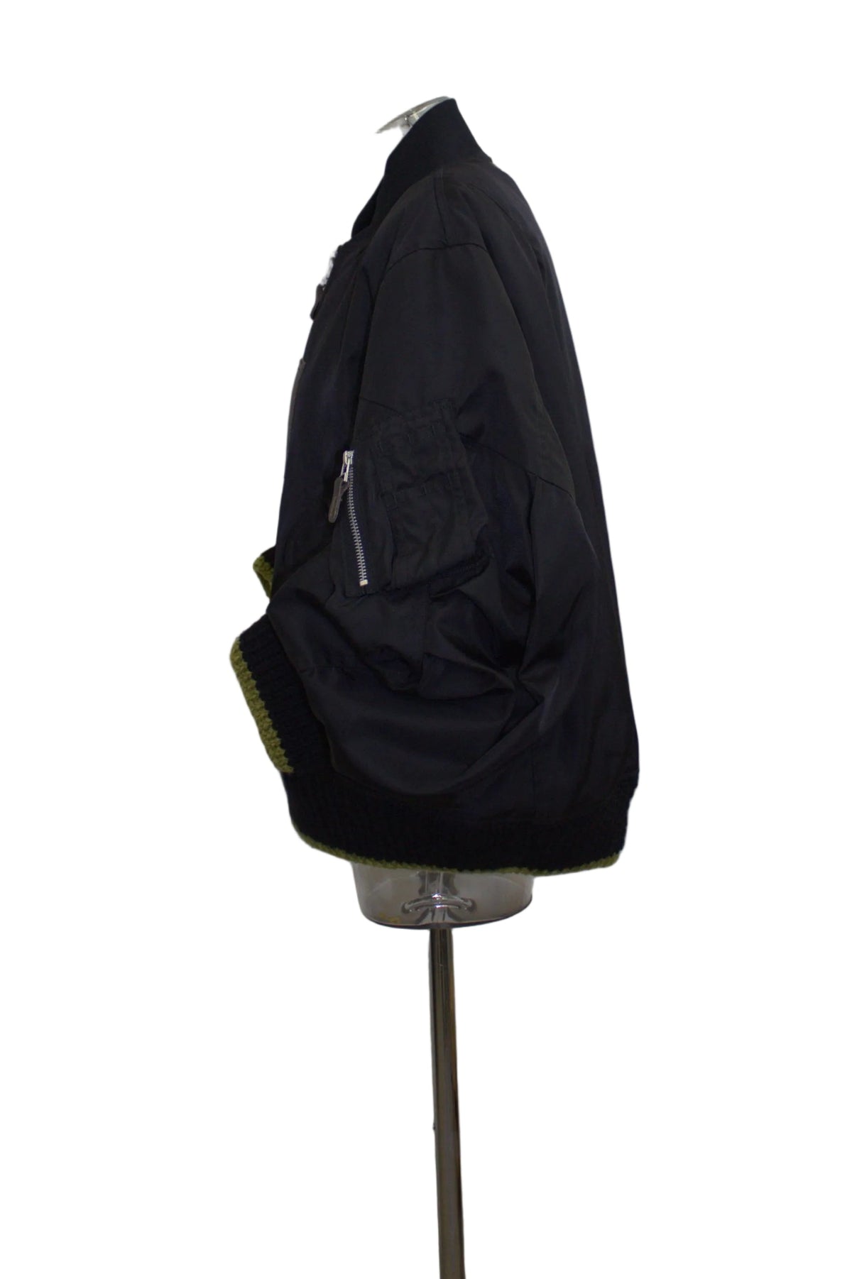 volume tuck sleeve bomber jacket / black