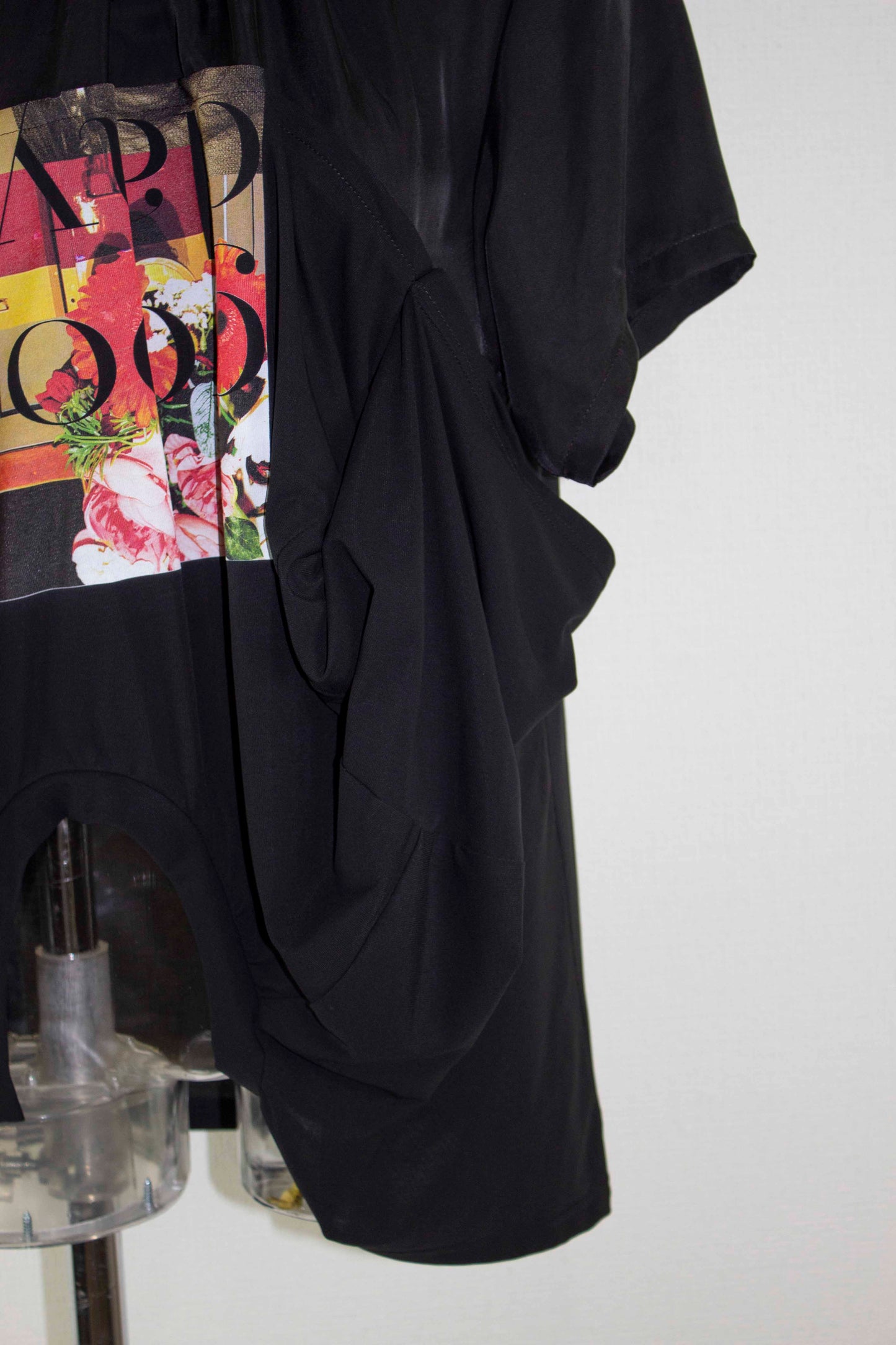 docking print tee / black