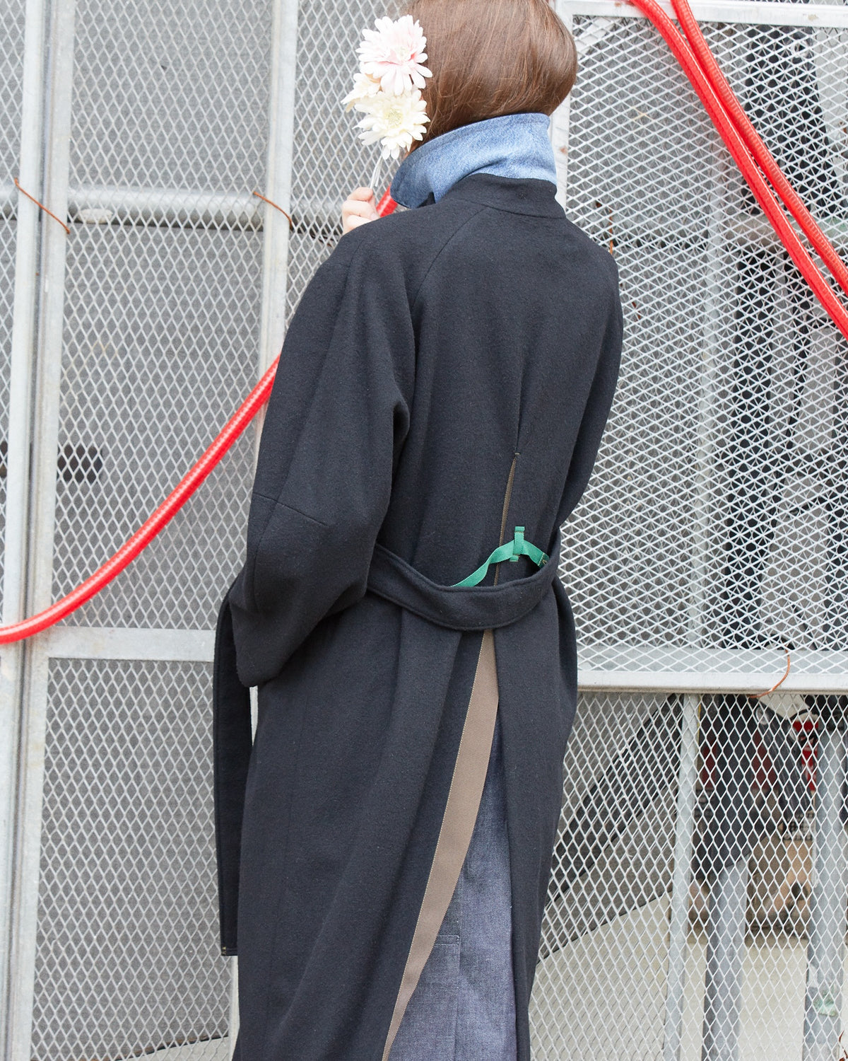 ’Alex’ wool back slit coat  / black