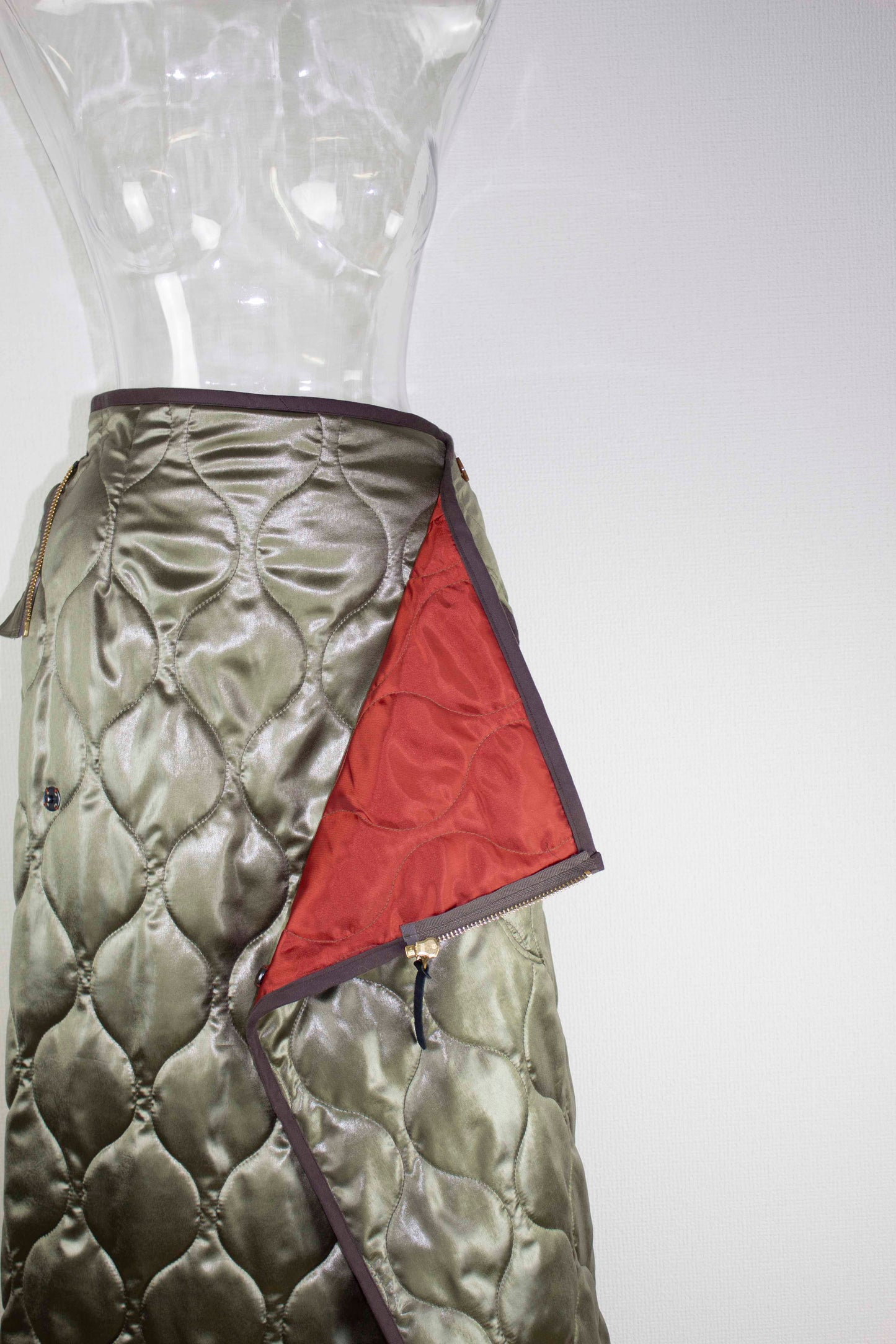 satin quilting wrap skirt  / khaki